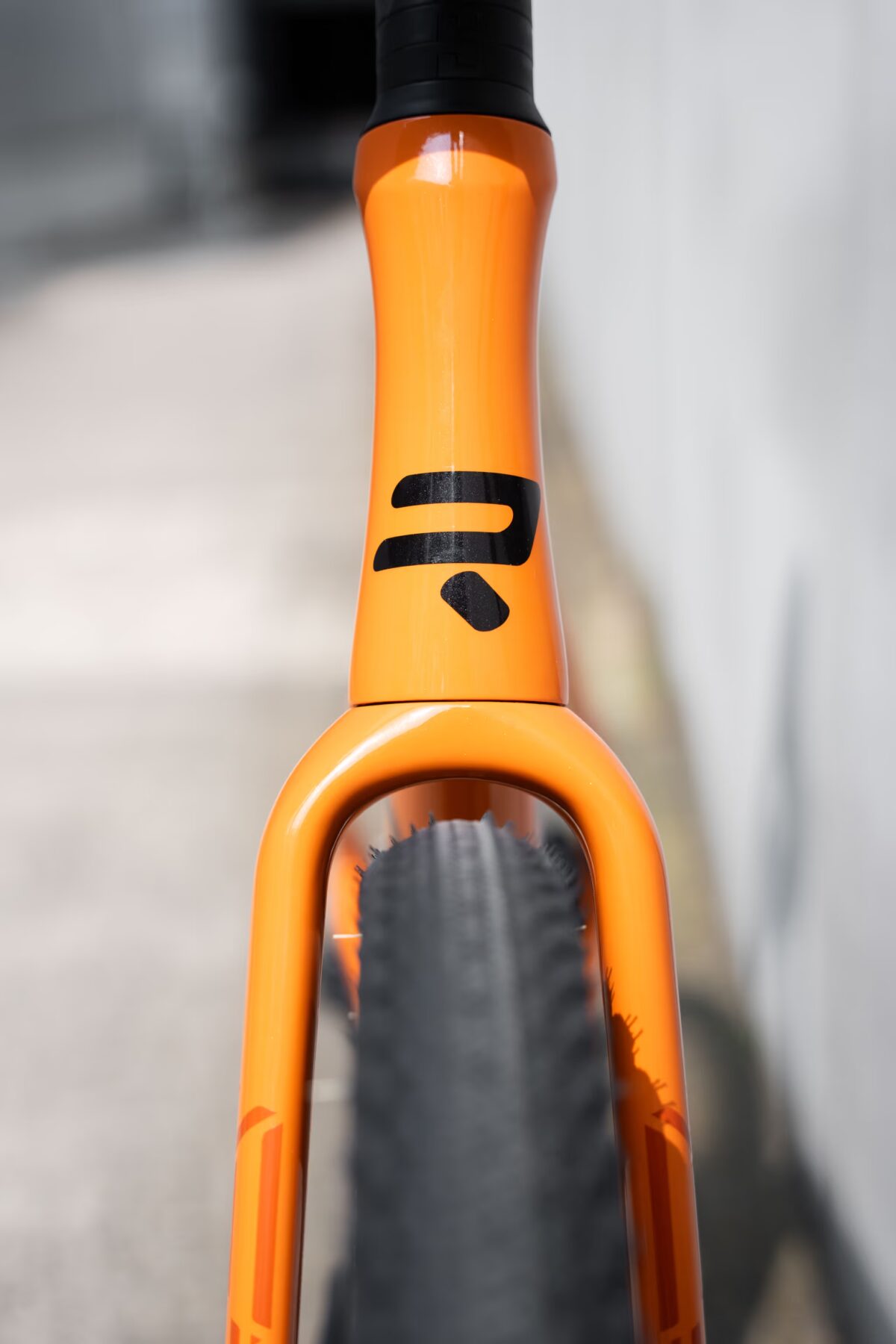 ASTR Apex XPLR AXS AST01As